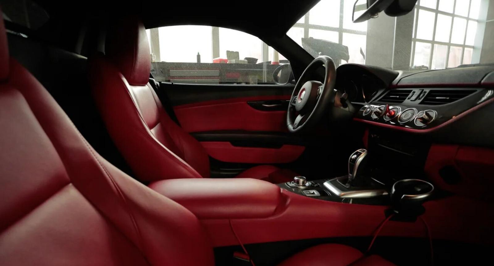 himchistka salona avtomobilya s